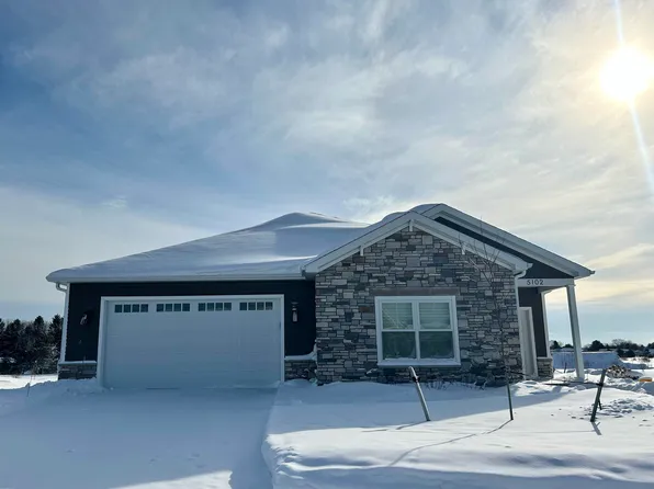 5102 Sheffer Farm Rd, Traverse City, MI 49684