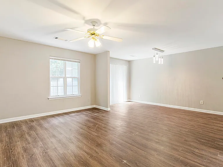 6352 Hickory Lane Cir — Photo 26