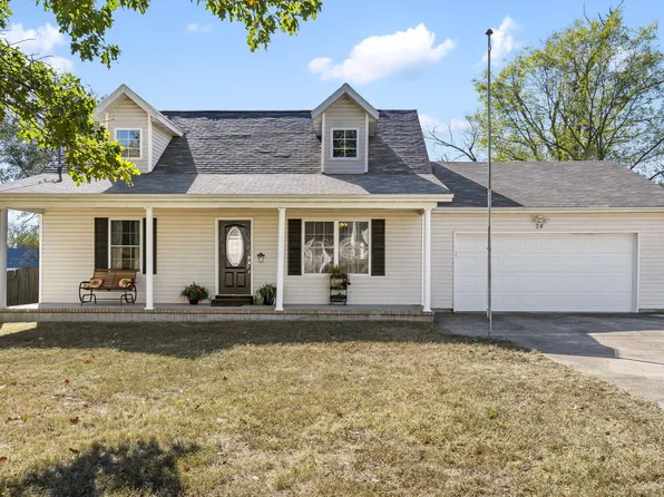 24 W Cherry Street, Fair Grove, MO 65648
