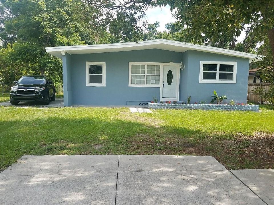 1st image of 2608 Drake Dr