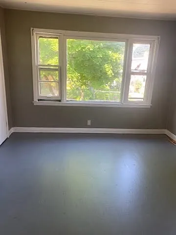 3 bed, 1000 sqft, $1,350 — Photo 3