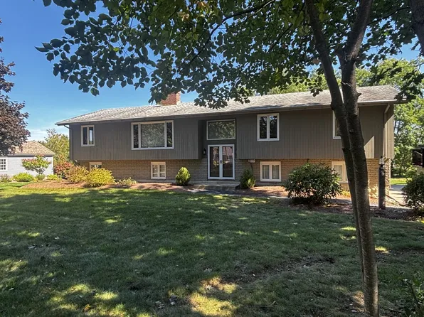 1291 Old North Main St, Laconia, NH 03246