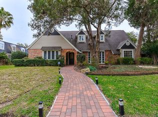 15719 Foxgate Rd, Houston, TX 77079