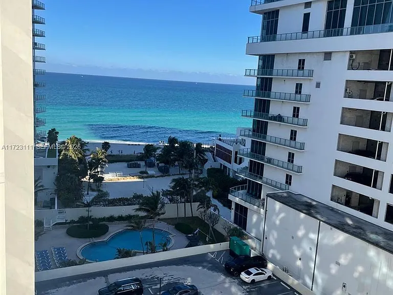 4001 S Ocean Dr #10D — Photo 3