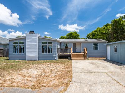 465 Sara Ave, Mary Esther, FL, 32569