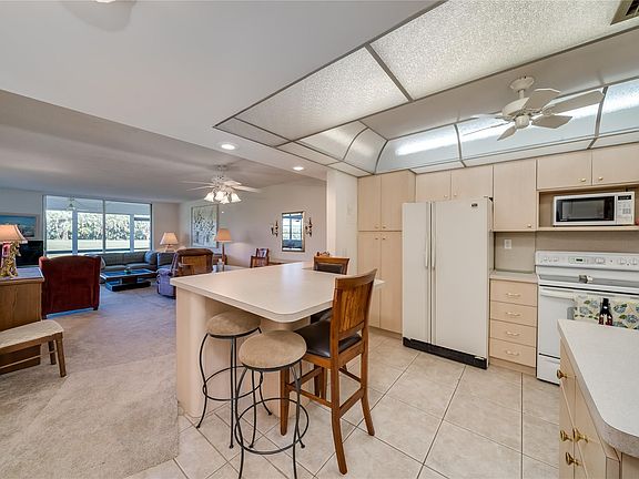 2nd image of 9411 N Hollybrook Lake Drive #110