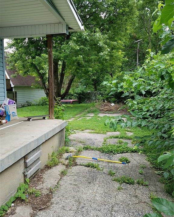 1st image of 1465 Darst Ave