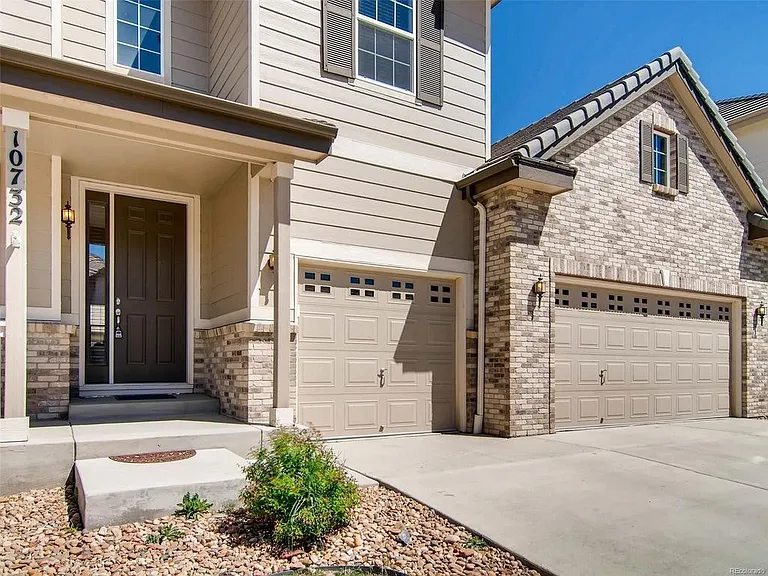 10732 Hillsboro Cir — Photo 3