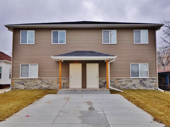 3016 Apple St #1, Lincoln, NE 68503