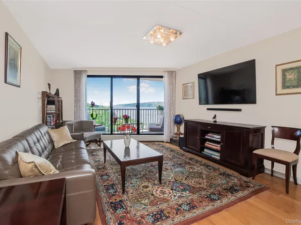 1155 Warburton Avenue #3PR, Yonkers, NY 10701