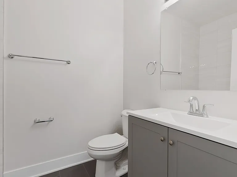 6446 N Bosworth Ave #1 — Photo 12