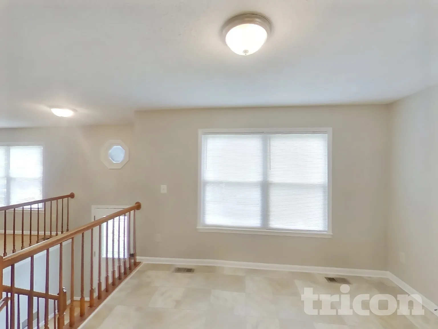 693 212th St Pasadena MD — Photo 4