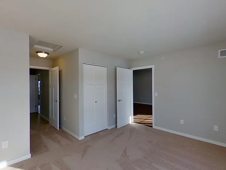 2002 American Eagle Dr #11 — Photo 12