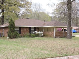 2600 Oakside Dr, Haughton, LA 71037