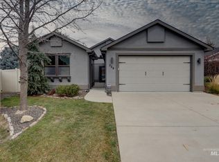 326 E Whitespur St, Meridian, ID 83642