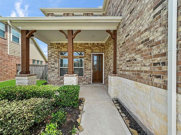 2nd image of 2546 Granberry Point