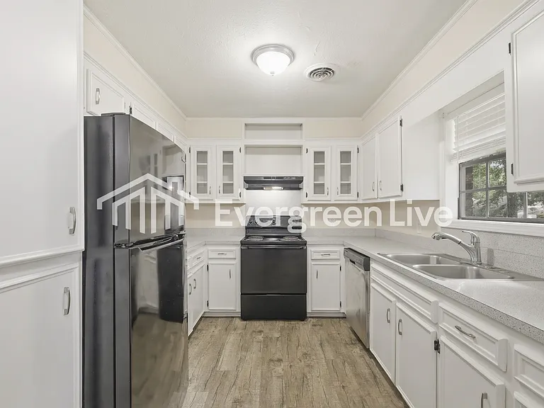 317 S Pear Orchard Rd — Photo 6
