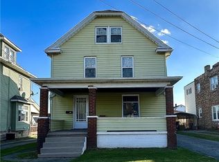 1008 Adams St, New Castle, PA 16101