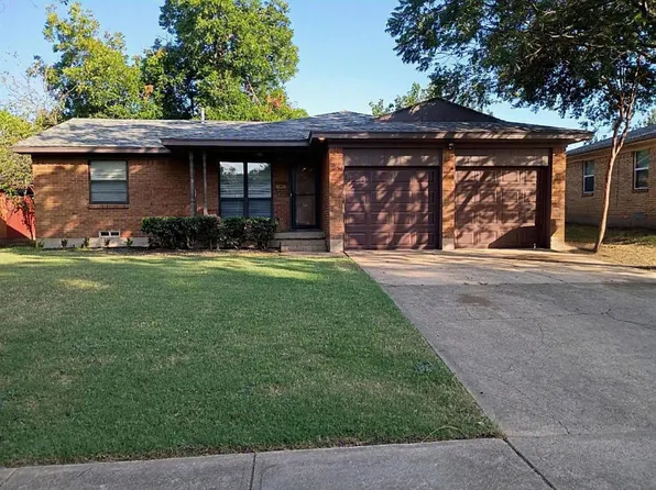 4622 Cedar Tone Dr, Dallas, TX 75211