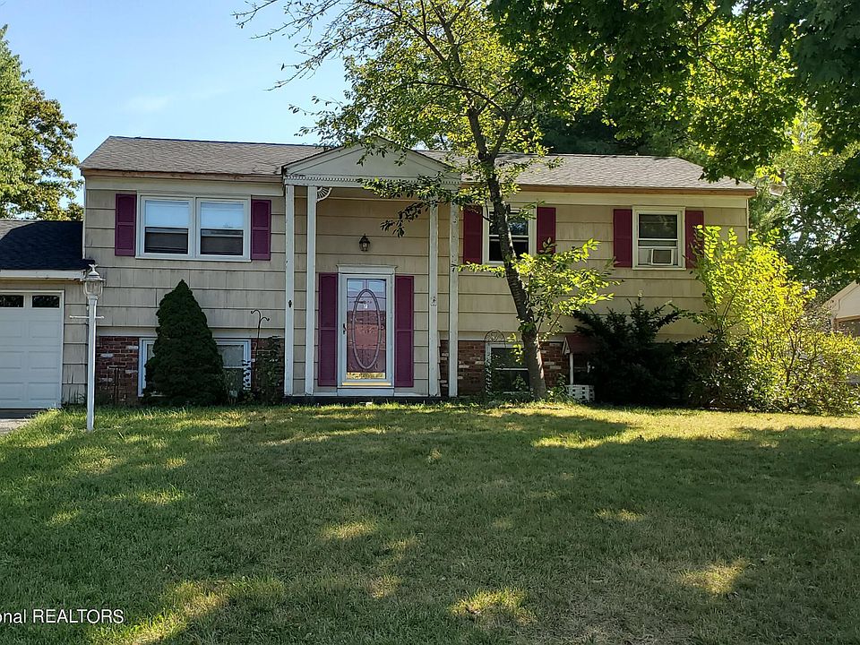 1st image of 1056 Juniper Place