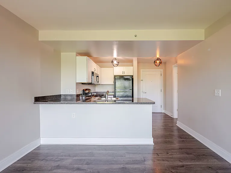 800 4th St SW #S504 — Photo 6