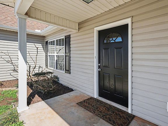2nd image of 1 Long Pond Ct