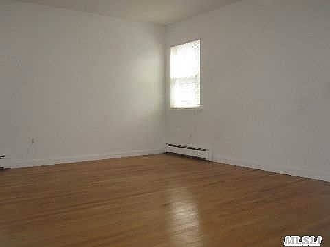 4th image of 30 Bedford Ave