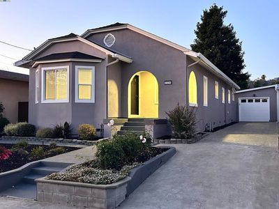 2430 Hearst Ave, Oakland, CA, 94602