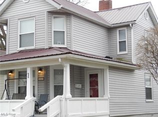 847 Locust St, Coshocton, OH 43812