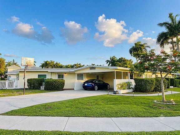 3rd image of 1226 Twin Palm Dr