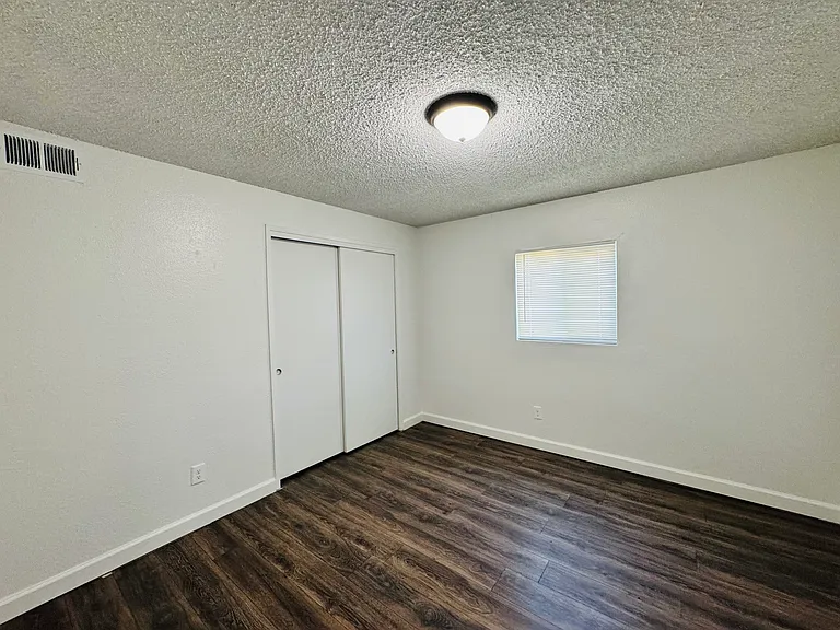 5809 Fairfax Rd #1 — Photo 10