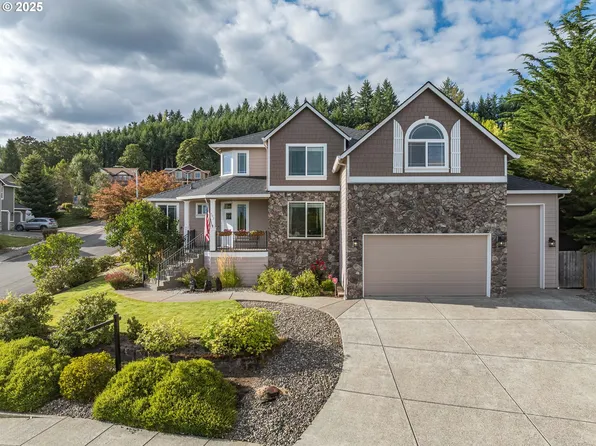 503 E 18th St, La Center, WA 98629