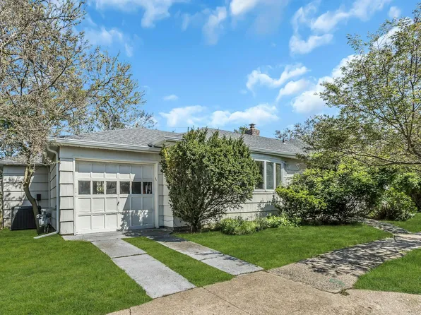 140 Mitchell Avenue, Long Beach, NY 11561