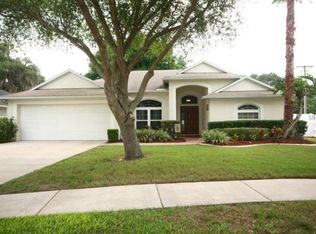 2323 Towering Oaks Cir, Seffner, FL 33584