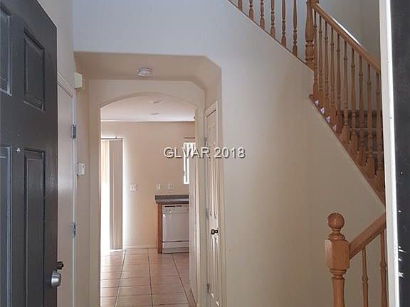 3rd image of 4971 Groveland Ave