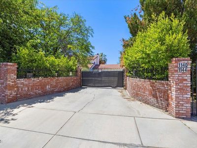 1140 W Lancaster Blvd, Lancaster, CA, 93534