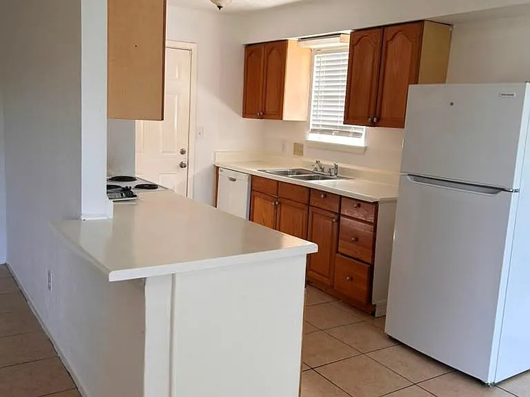 6514 Summer Ridge Dr — Photo 11