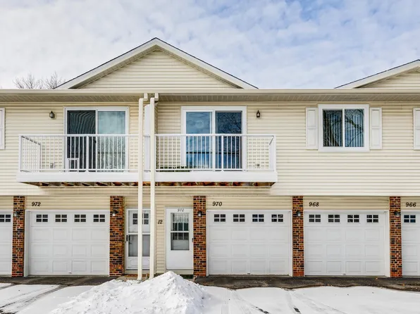 970 Pond View Ct, Saint Paul, MN 55127