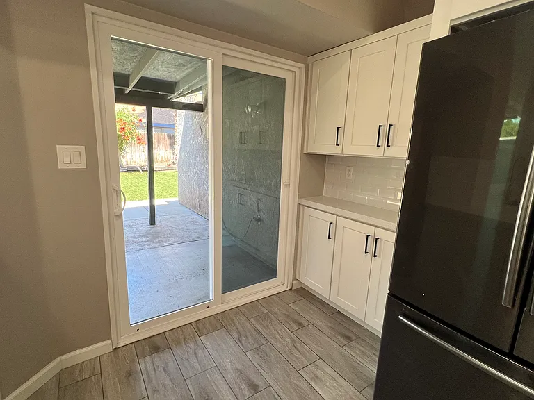 3901 Starwood Ln — Photo 5