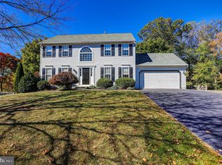 52 Homestead Ln, Royersford, PA 19468