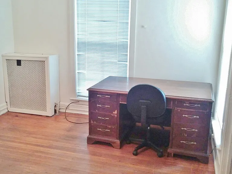 105 Dewitt Pl #5 — Photo 5
