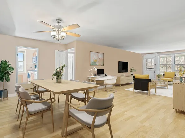 6601 Burns St APT 3W, Flushing, NY 11374