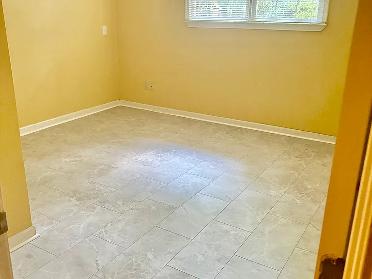 7305 Devonhall Way — Photo 11