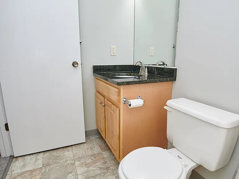 St. Clair Woods Apartments — Photo 7