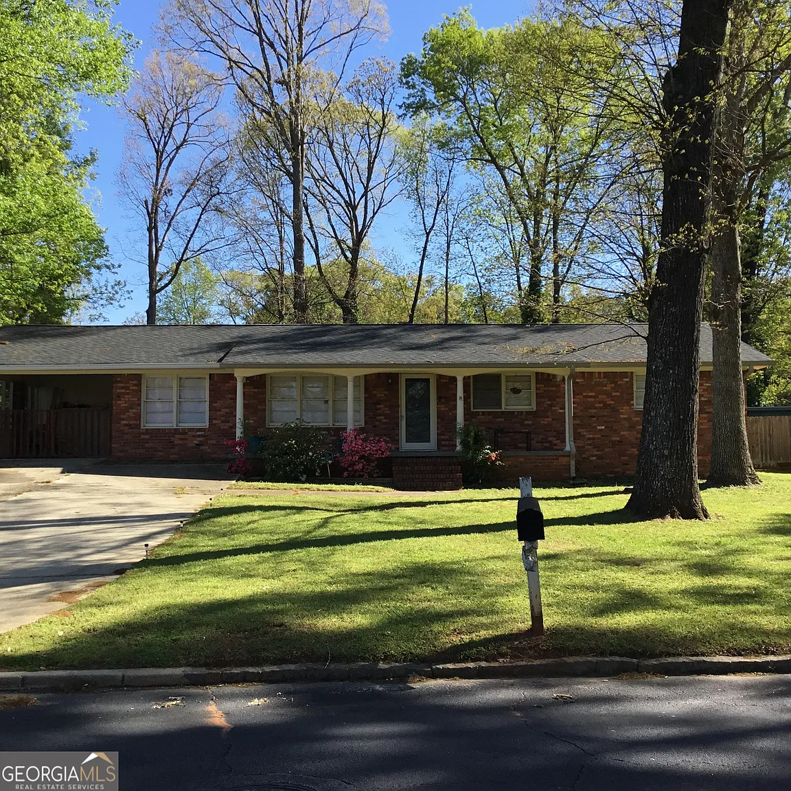 1713 Carla Dr photo 1