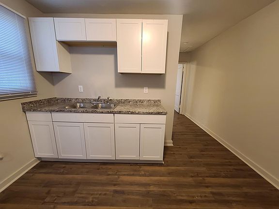 5th image of 734 Lane Ave