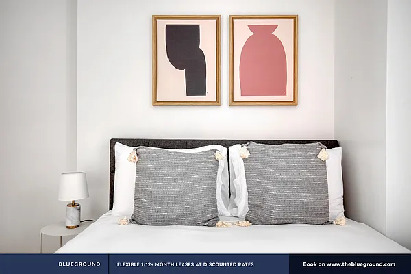 Rented by The Blueground | media 30