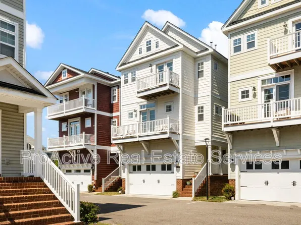 9518 3rd Bay St Unit 102, Norfolk, VA 23518