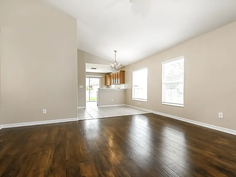 15215 Searobbin Dr — Photo 3