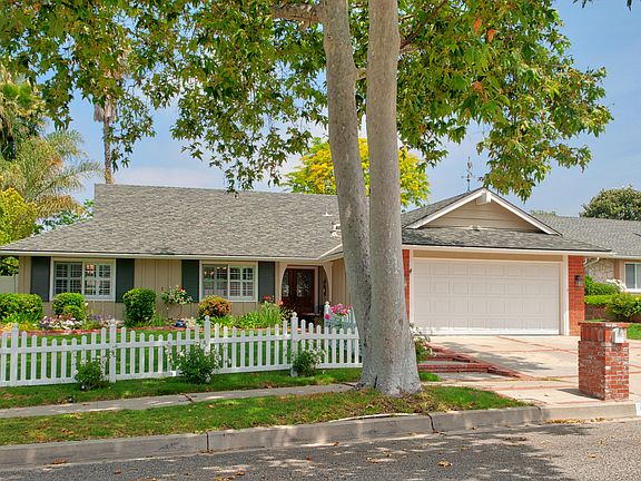 2nd image of 6575 Tamarind St